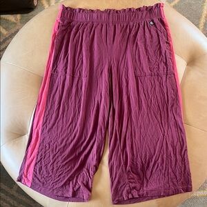 Livi - Burgundy and Pink Wide-Leg cropped lounge pants 14/16